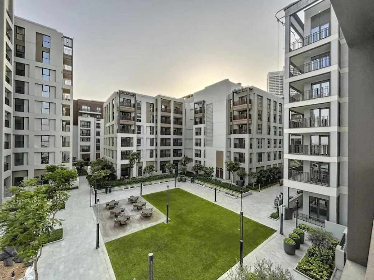 Summer At Creek Beach - Sophisticated One Bedroom Dubai United Arab Emirates