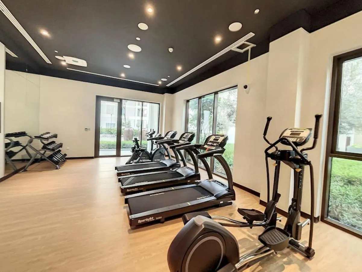 Summer At Creek Beach - Sophisticated One Bedroom Dubai